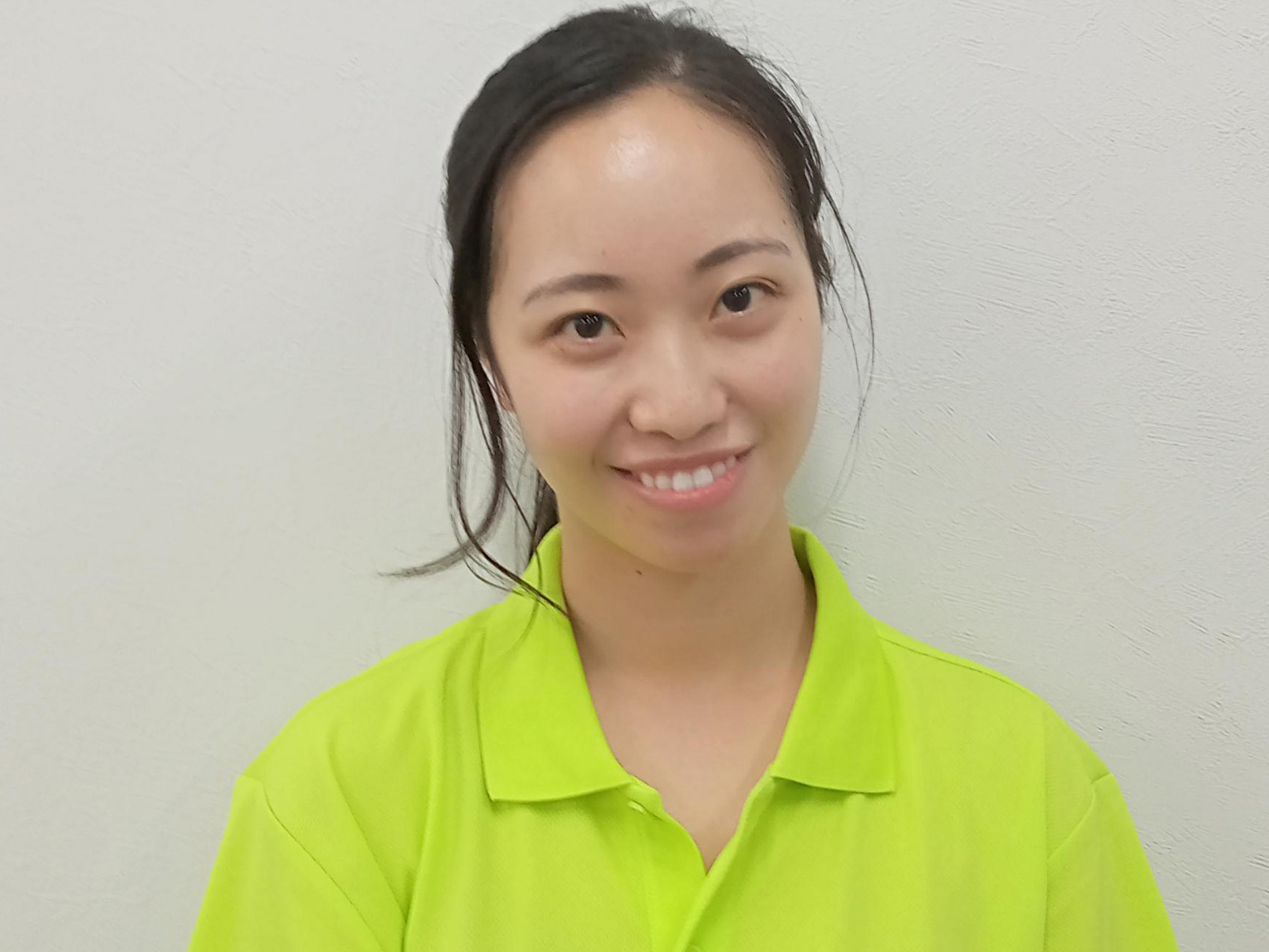 Bilingual Teacher Chisato